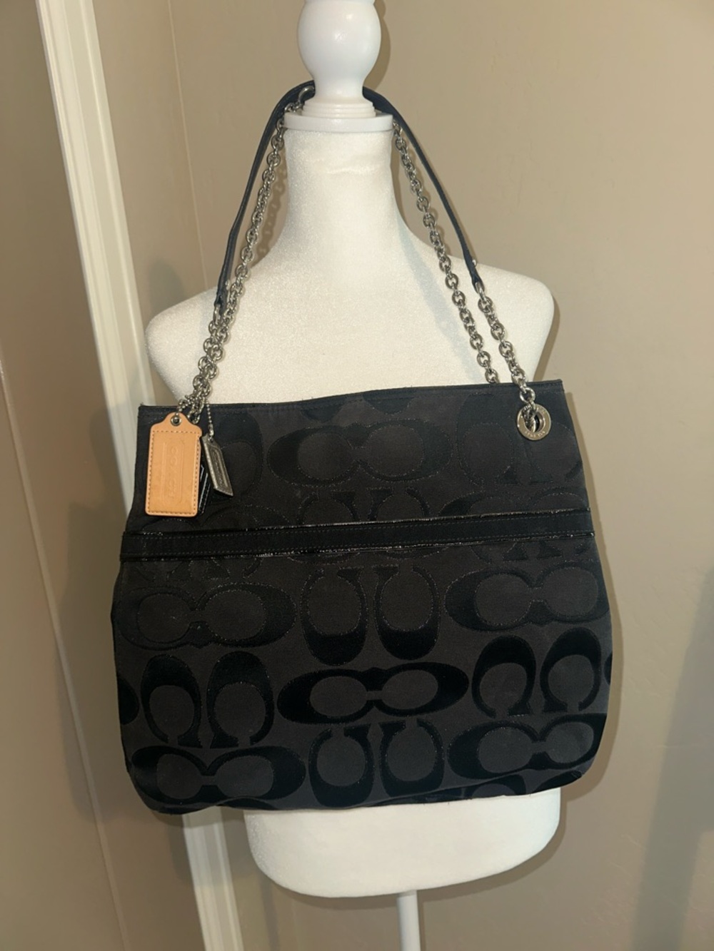 Coach Black Signature Jacquard Chain Shoulder Bag with Tan Leather Tag